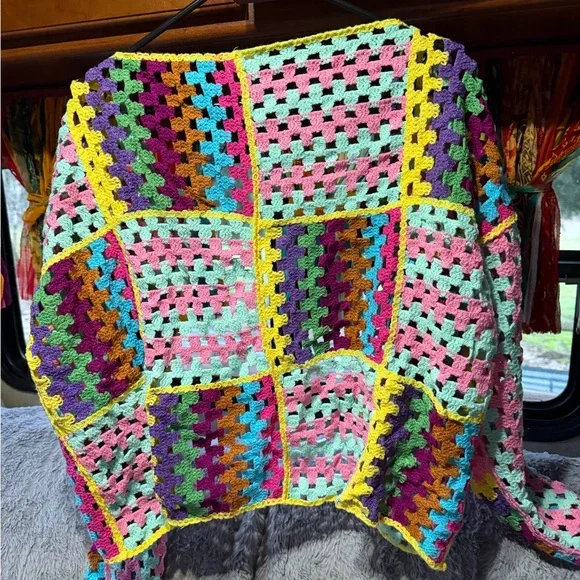 POL Multicolor Crochet Cardigan - Picture 2 of 4